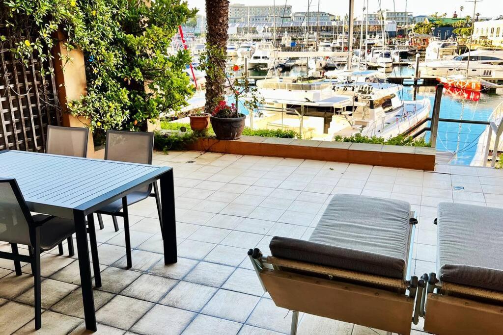 קייפטאון Parama 003 Secure, Luxurious Waterfront Apartment מראה חיצוני תמונה